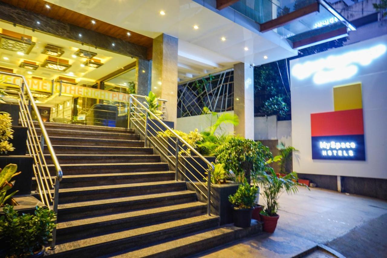 Myspace Hotels Silverstar Μπανγκαλόρ Εξωτερικό φωτογραφία